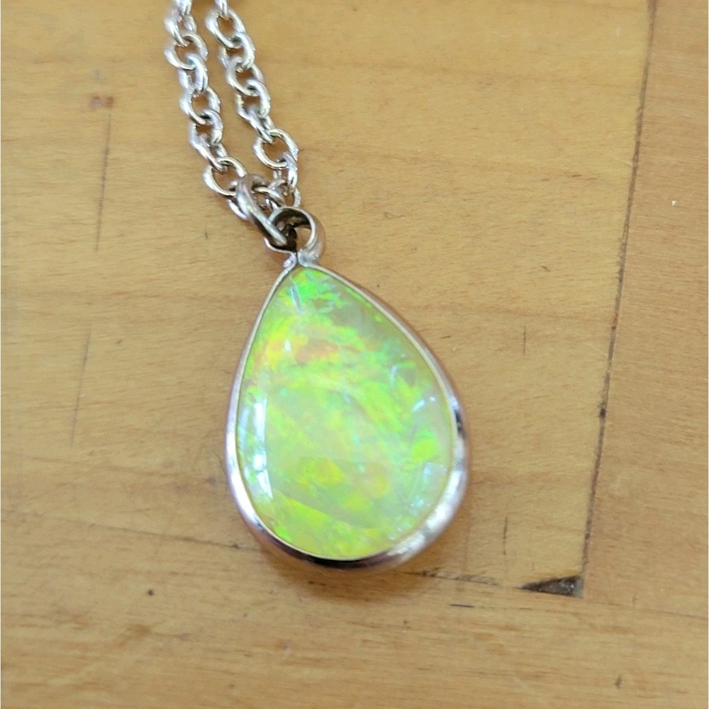 Green Fire Opal Doublet Teardrop Pendant Necklace Silver Tone Pear Bezel